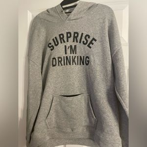 Sweatshirt with drink holder